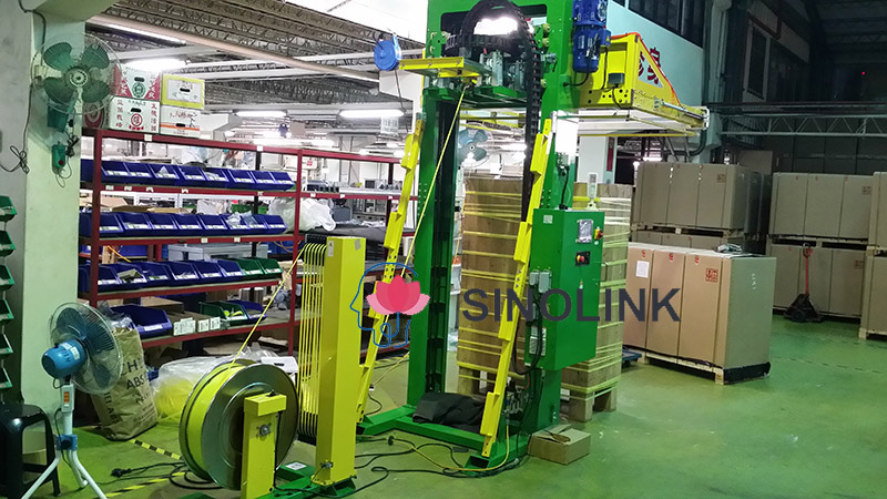 Горизонтальная полностью автоматическая обвязочная машина для поддонов