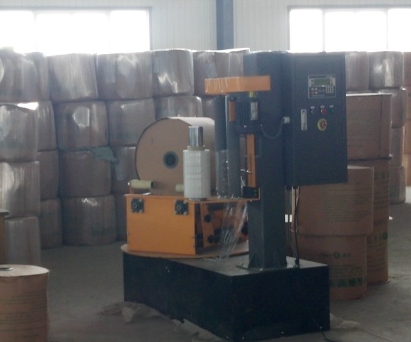 Упаковщик цилиндрического типа с предварительно натянутой капельной лентой