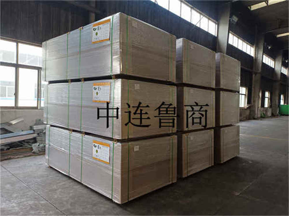 Интеллектуальная система упаковки для человек изготовленных из дерева