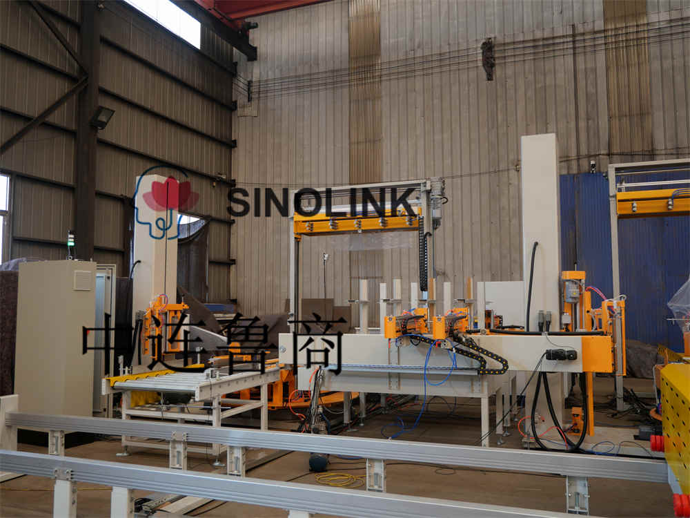 Автоматическая упаковочная машина для поддонов с расширенным бумажным уголком