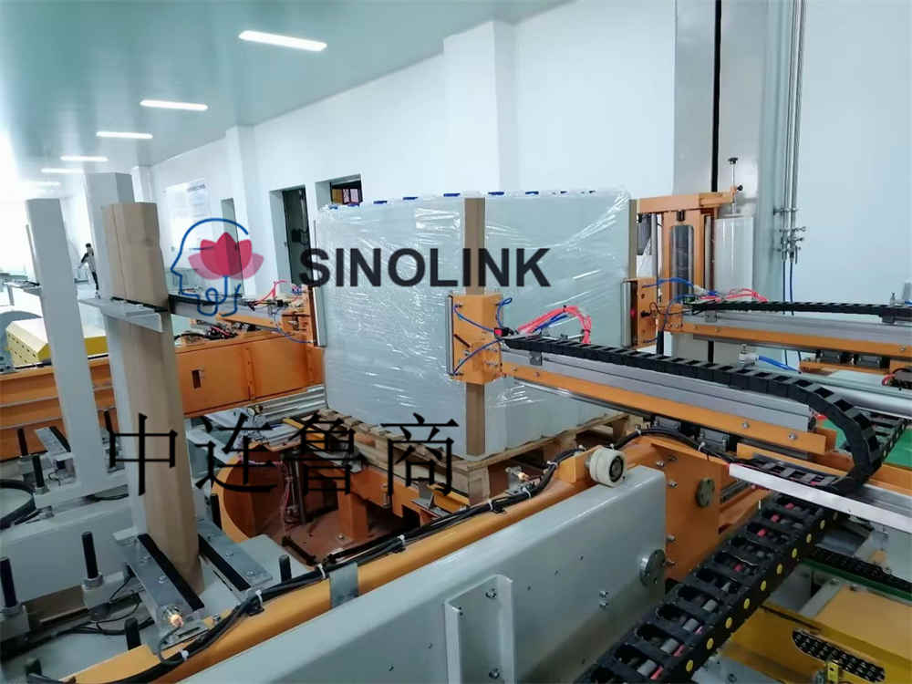 Полностью автоматическая беспилотная автоматическая удлиненная машина для защиты углов бумаги