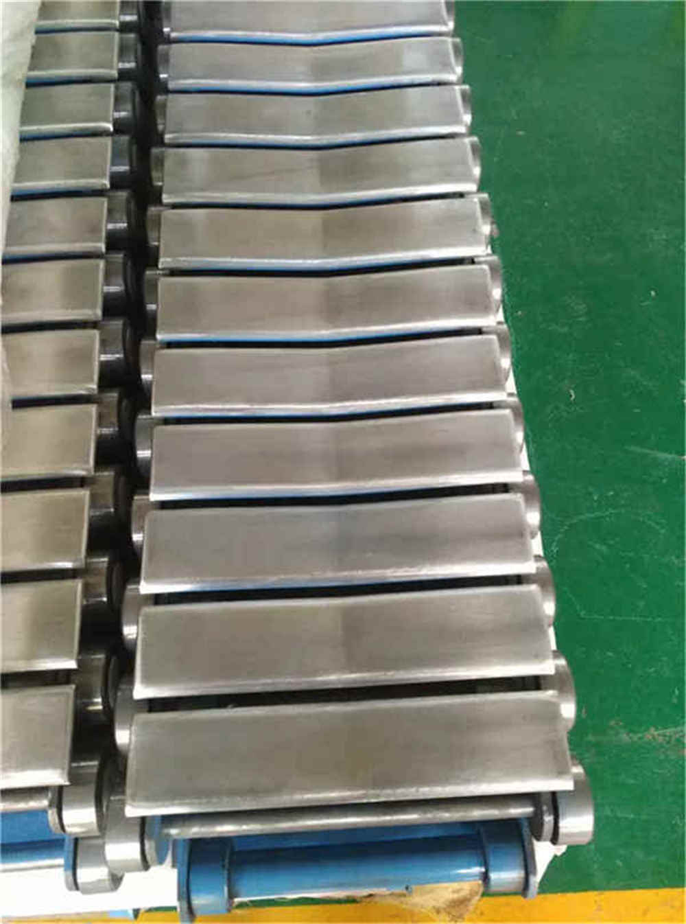 Система передачи и упаковки типа бумажных роликов