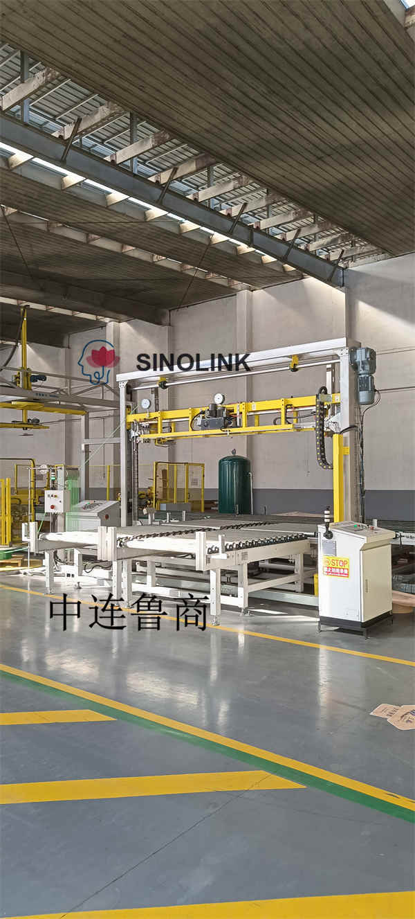 Автоматическая машина для обвязки углов Protecor с длинной стороной