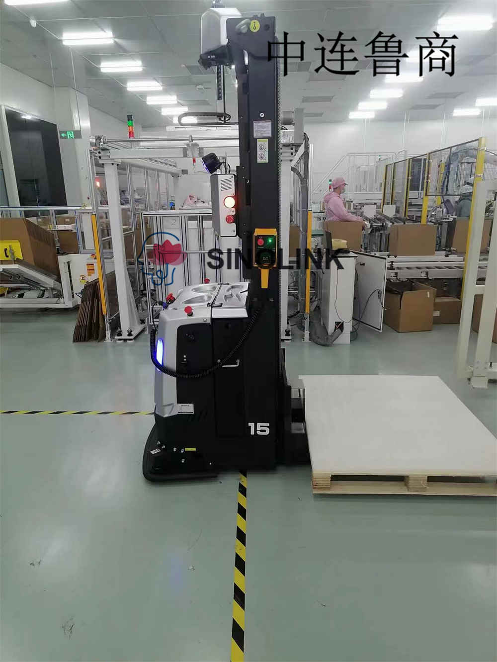 Автономные мобильные роботы (AMR) в погрузочно-разгрузочных работах