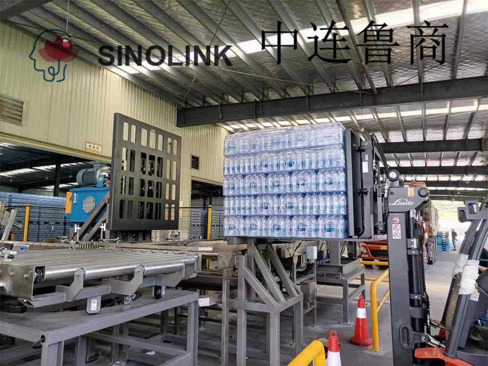 Полностью автоматический паллетизированный толкатель разделителя груза Полностью автоматический паллетизированный толкатель разделителя груза