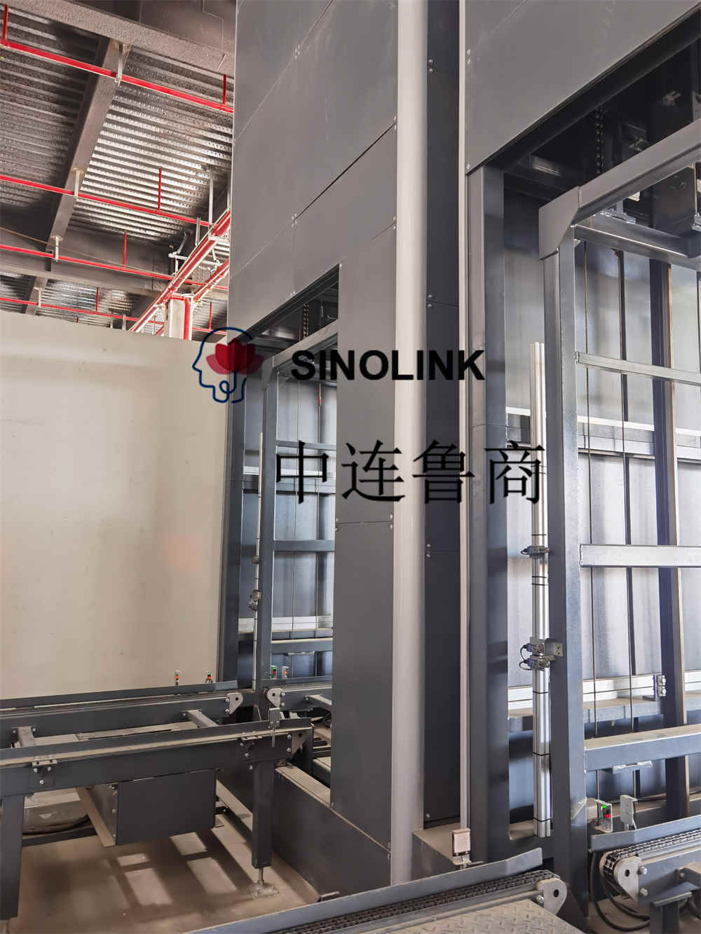 Полностью автоматический беспилотный вертикальный подъемный конвейер для тяжелых грузов Fully Automatic Unmanned Heavy Load Vertical Lifting Conveyor