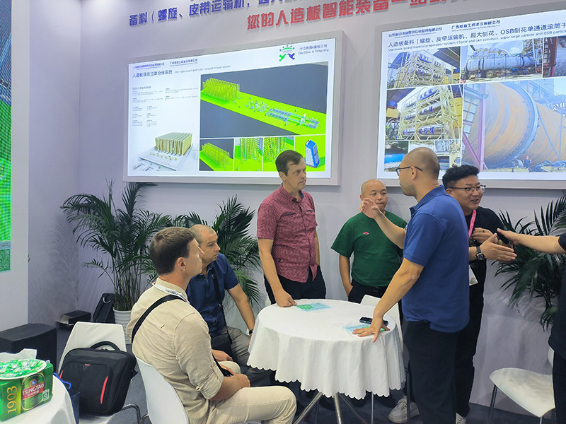 Шанхайская международная выставка мебельного и деревообрабатывающего оборудования Shanghai International Furniture Machinery&Woodworking Machinery Fair