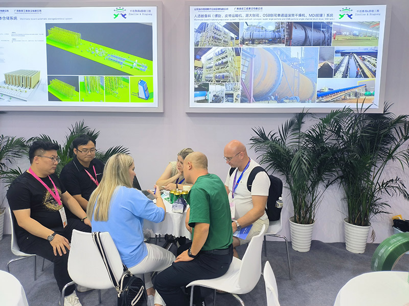 Шанхайская международная выставка мебельного и деревообрабатывающего оборудования Shanghai International Furniture Machinery&Woodworking Machinery Fair